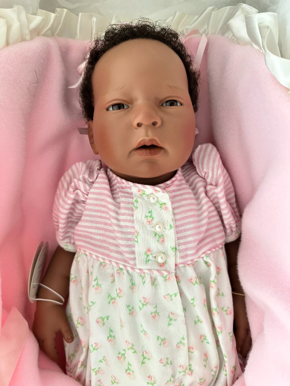 Lee Middleton Original Doll - Baby Bethyln